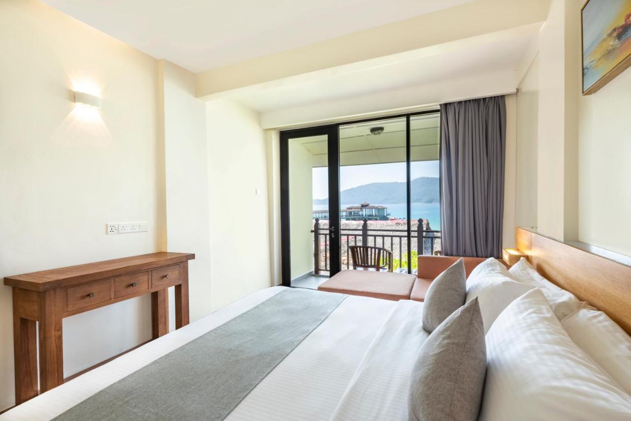 Chambre Deluxe - Vue Partielle sur Mer